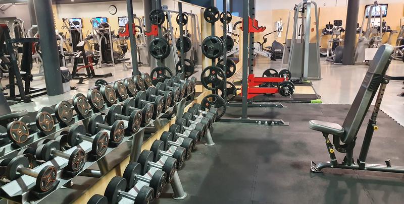 Kiedy zacząć chodzić na siłownię