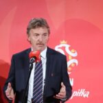 Kto zostanie nowym trenerem Polski w piłce nożnej?