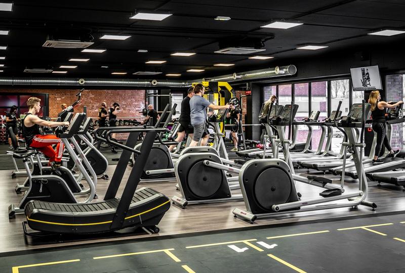 Kiedy kluby fitness znów zapraszają? Sprawdź najnowsze informacje!