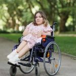 Objawy zaników mięśni kręgosłupa: jak je rozpoznać i co z nimi zrobić?