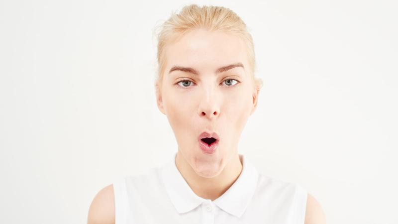 Odkryj skuteczne ćwiczenia na uwydatnienie kości policzkowych