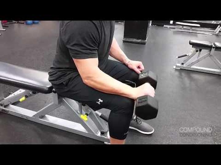 Skuteczne sposoby na to, jak ćwiczyć przedramie w domu