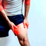 Jak skutecznie radzić sobie z naciągniętym mięśniem uda? Praktyczne porady i rehabilitacja